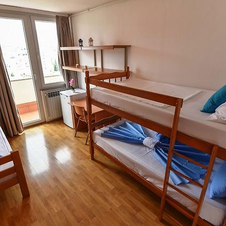 Hostel Studentski Centar Mostar Esterno foto